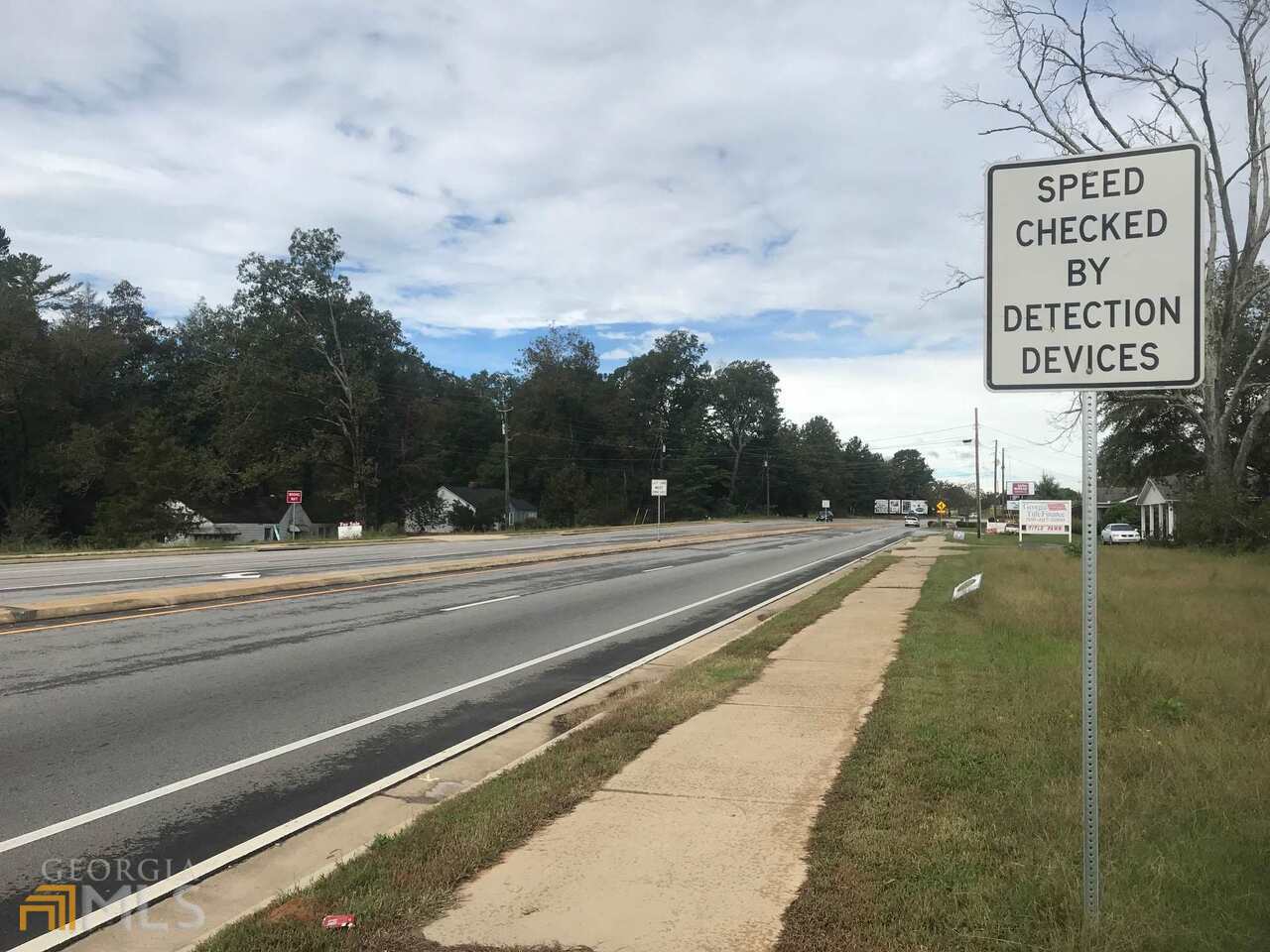 3877 Highway 17 Alt