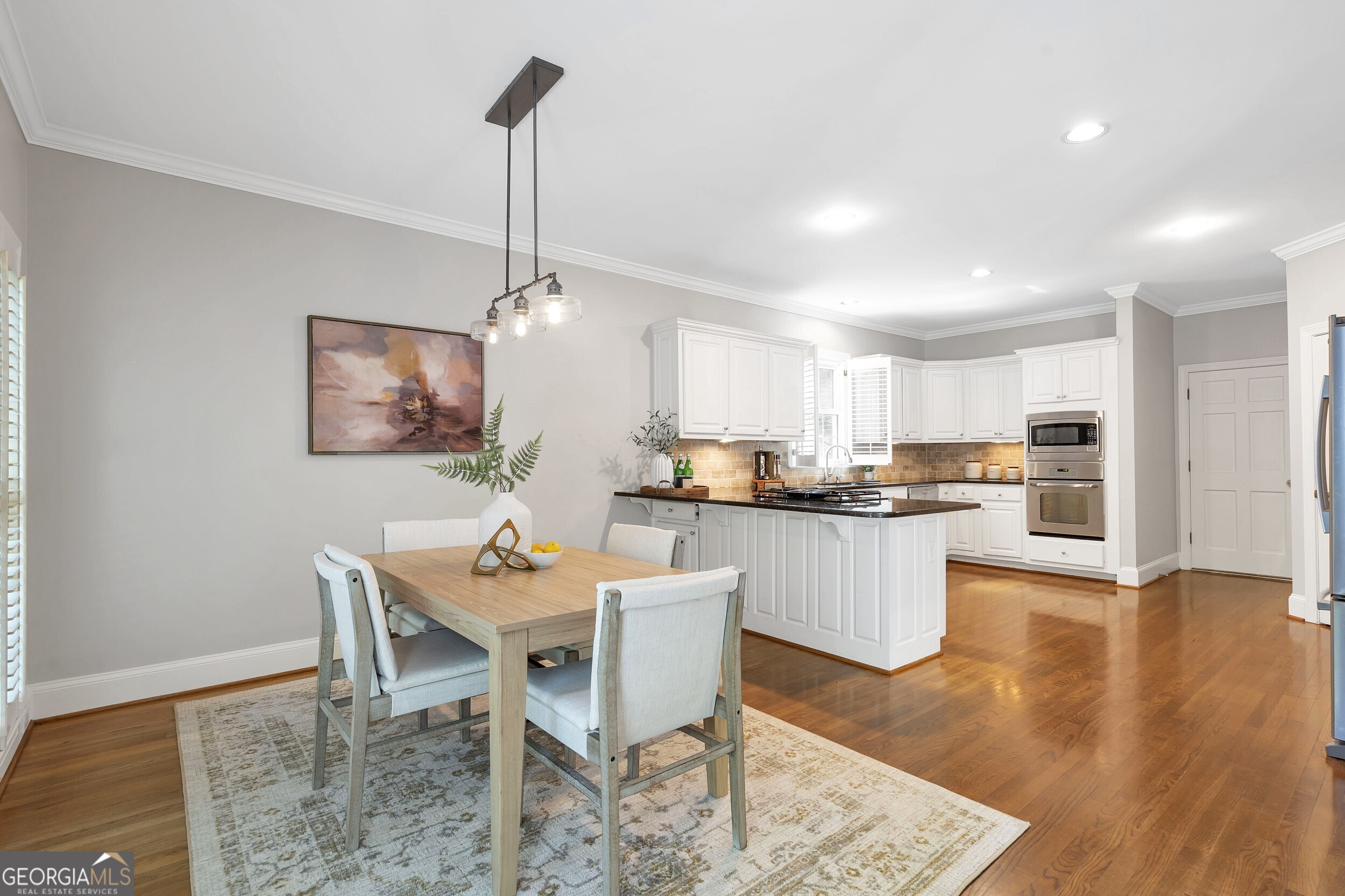 Brookhaven, Georgia 30319, United States, 3 Bedrooms Bedrooms, ,3 BathroomsBathrooms,Residential,Active,130985