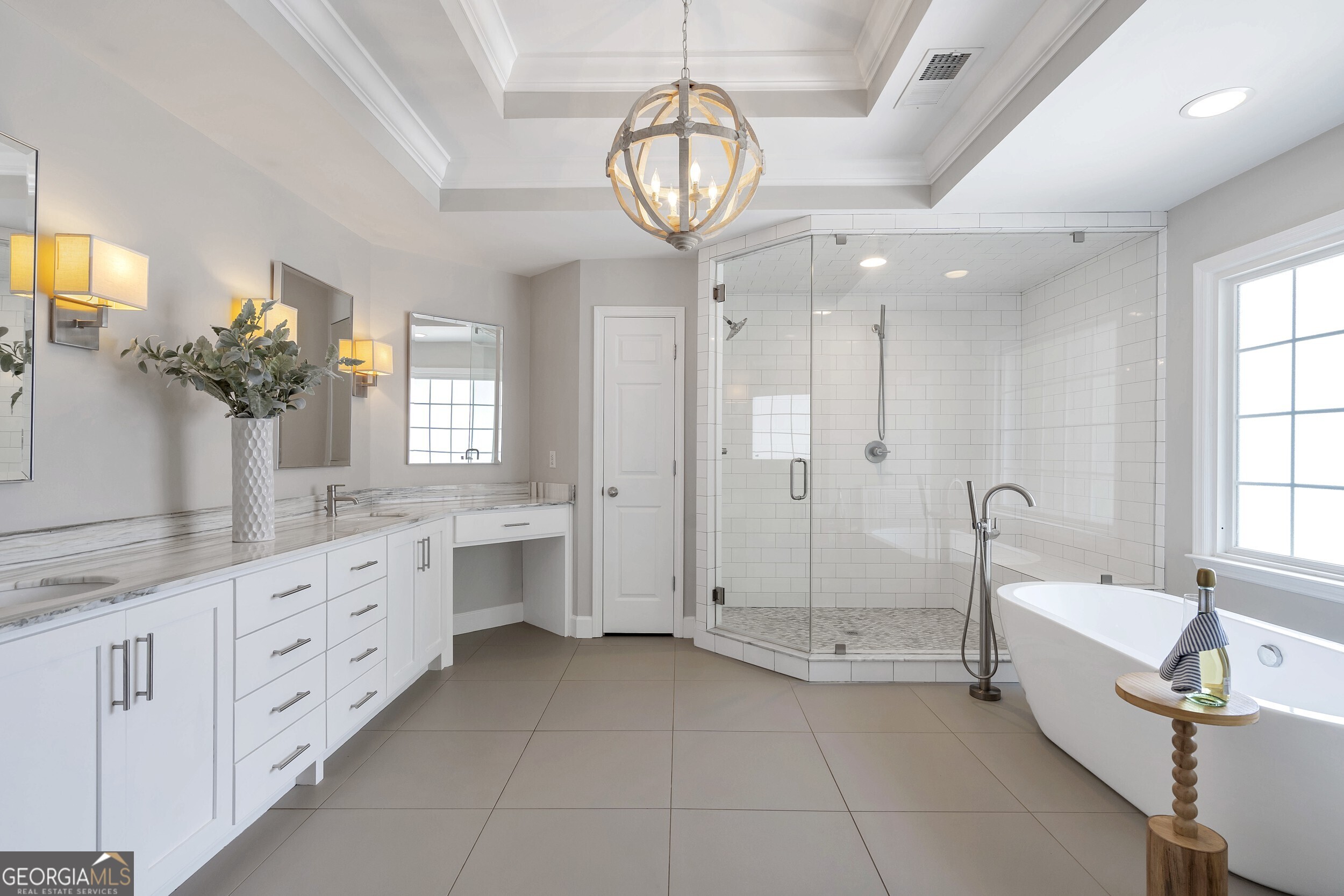 Brookhaven, Georgia 30319, United States, 3 Bedrooms Bedrooms, ,3 BathroomsBathrooms,Residential,Active,130985