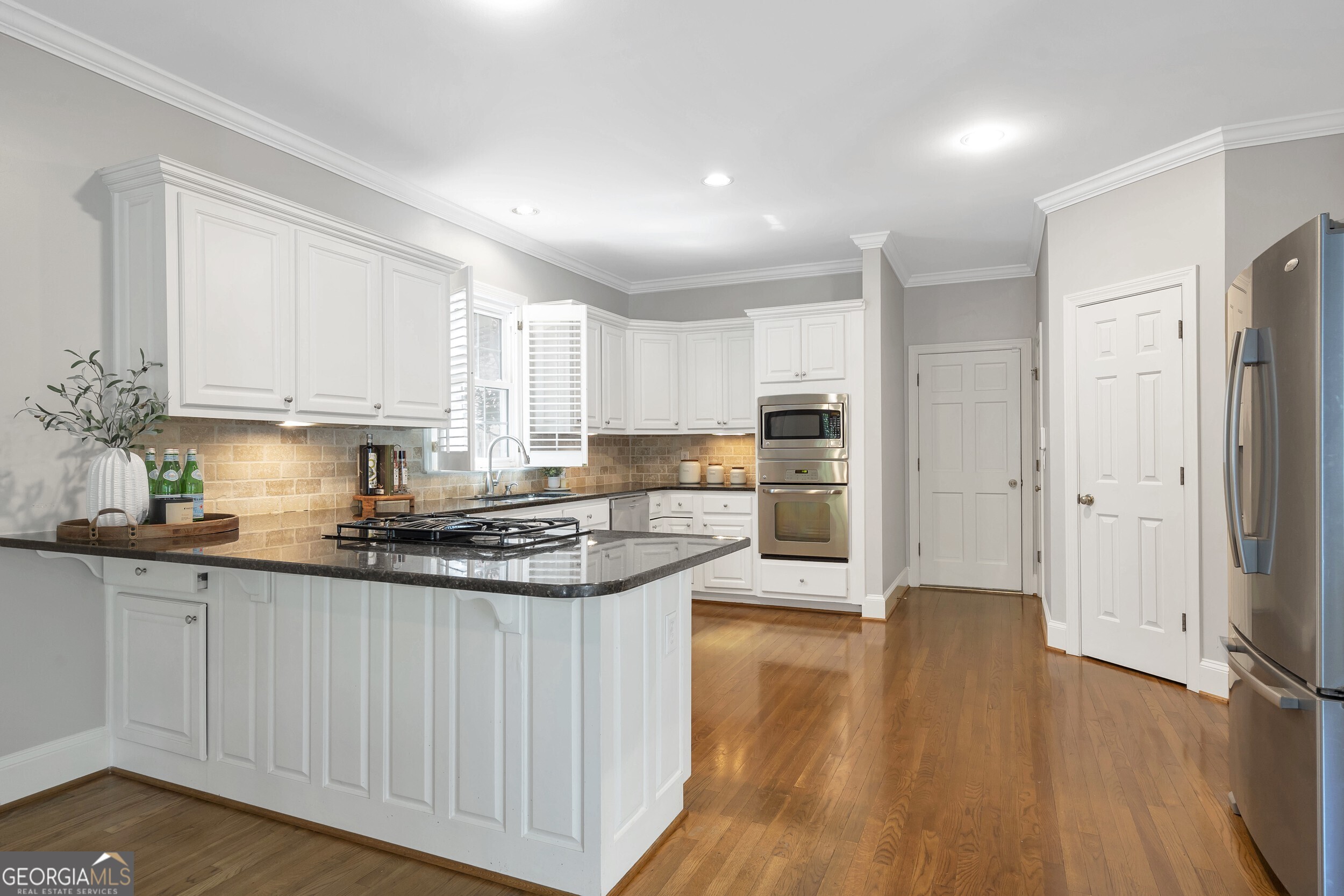 Brookhaven, Georgia 30319, United States, 3 Bedrooms Bedrooms, ,3 BathroomsBathrooms,Residential,Active,130985