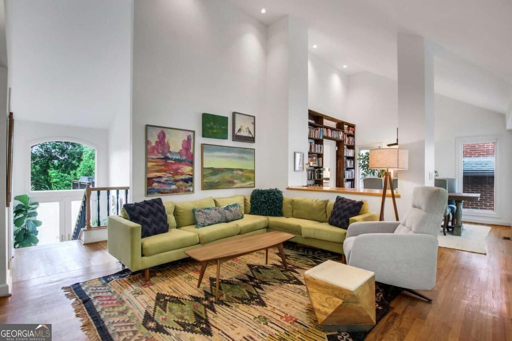 Photo of 925 Highland Terrace NE, Atlanta, GA 30306 (MLS # 10854814)