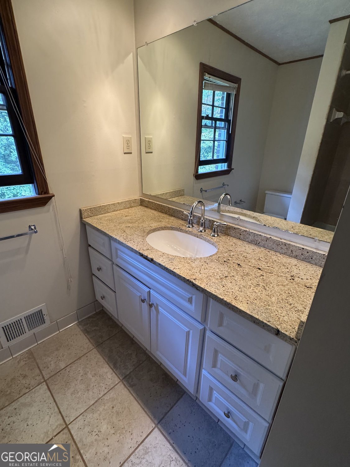 BRIGHT STAR EST - Residential