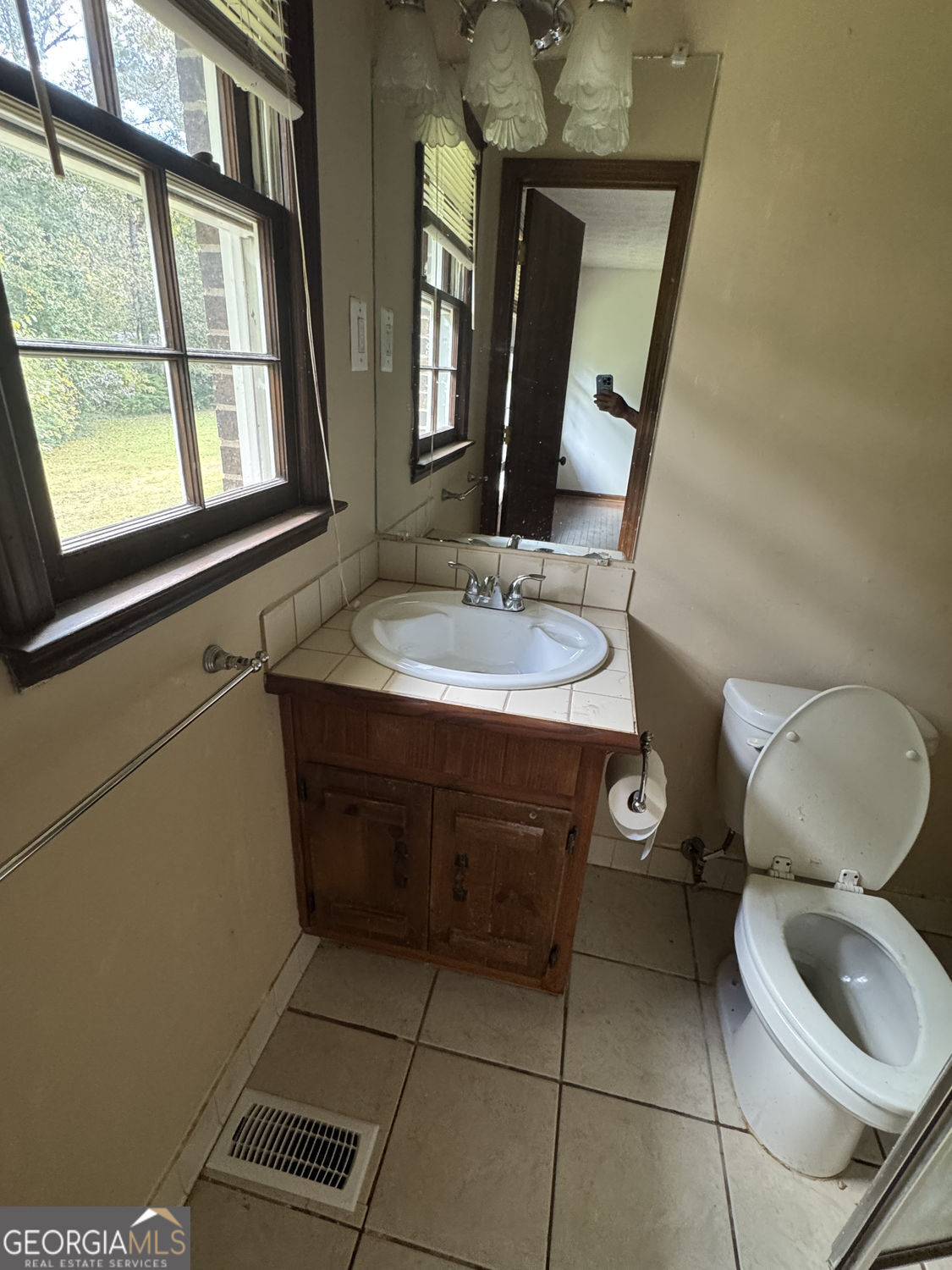 BRIGHT STAR EST - Residential