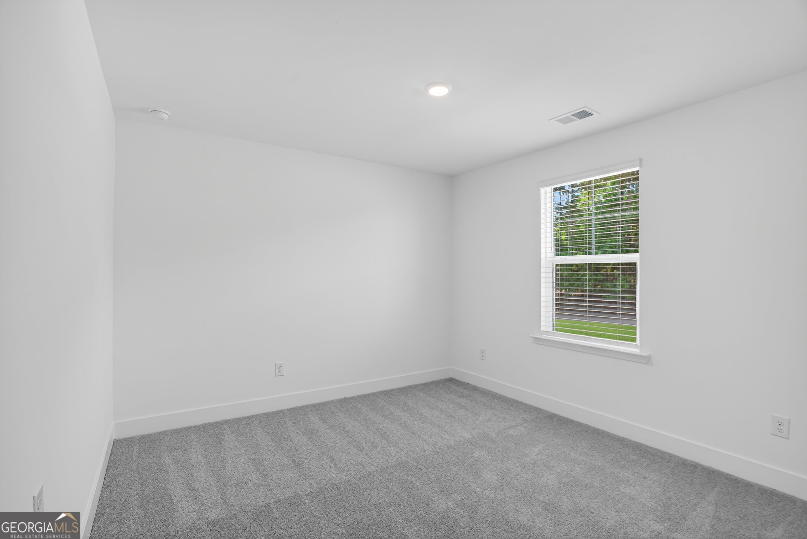 128 Armory Creek DR