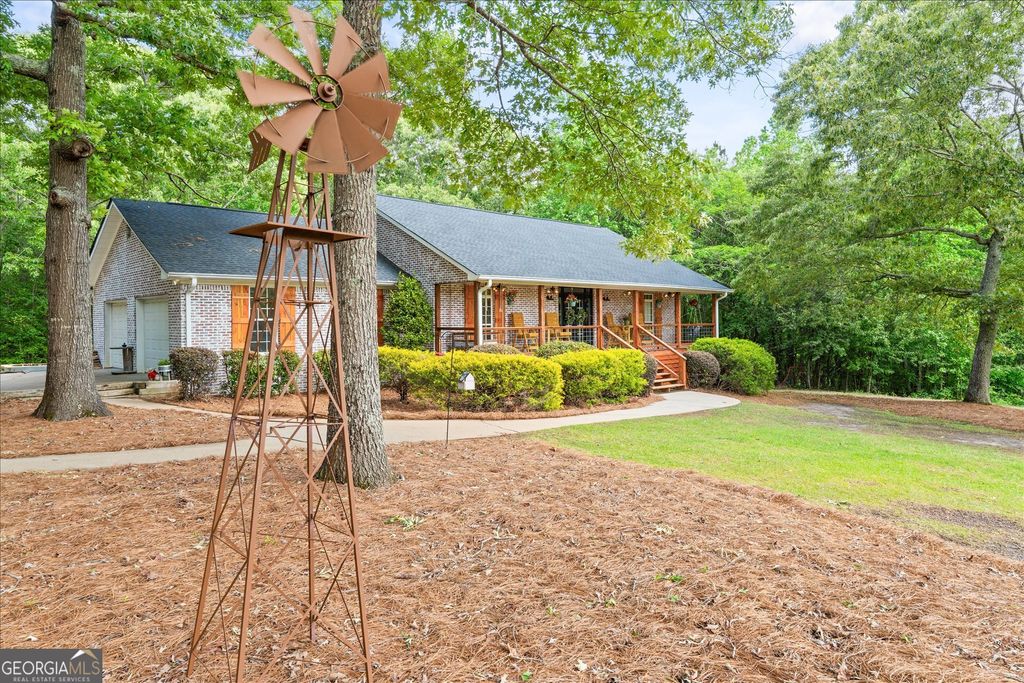 Photo of 6540 Post Road, Douglasville, GA 30135 (MLS # 10756060)