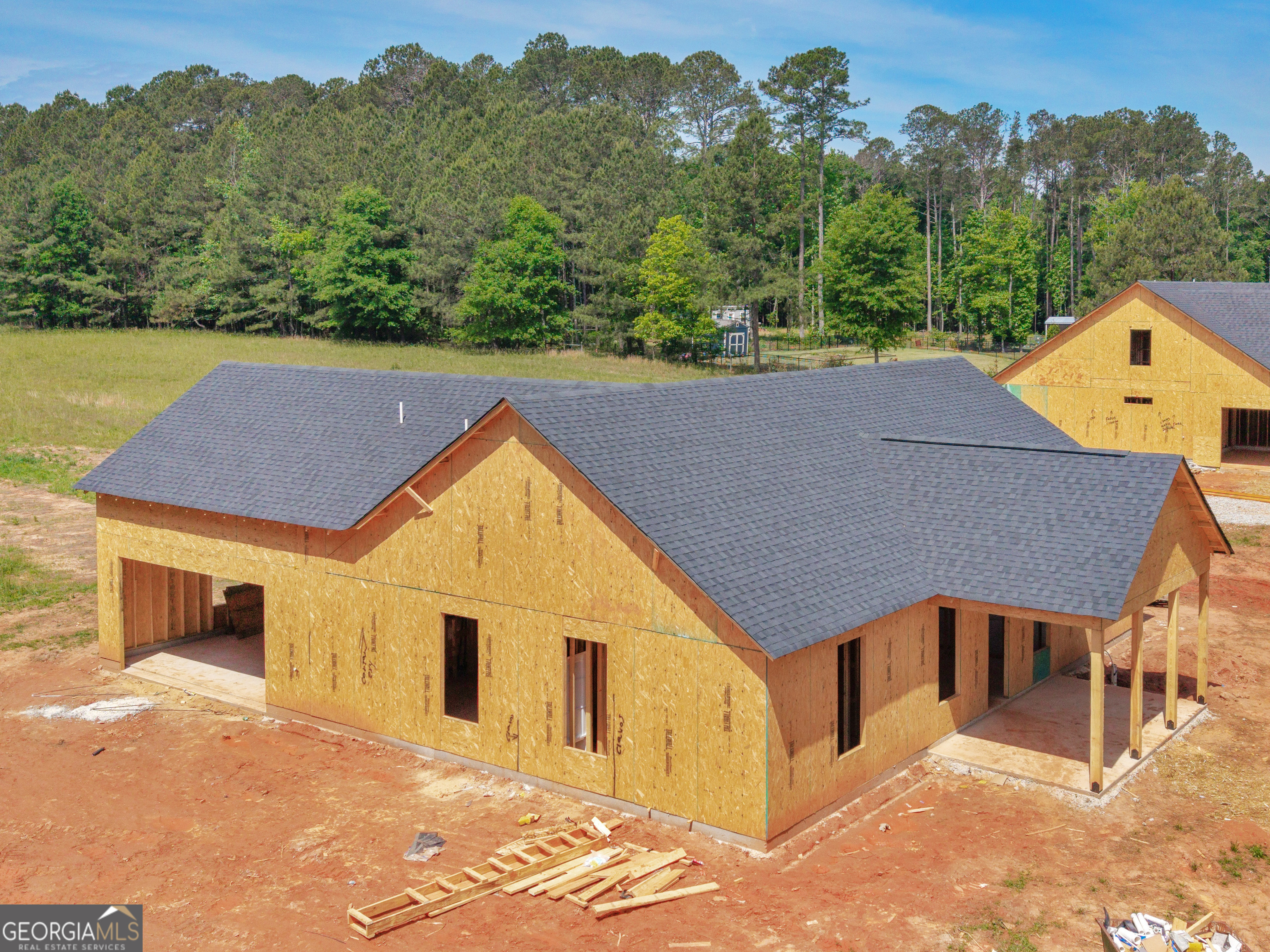 160 Loyd RD