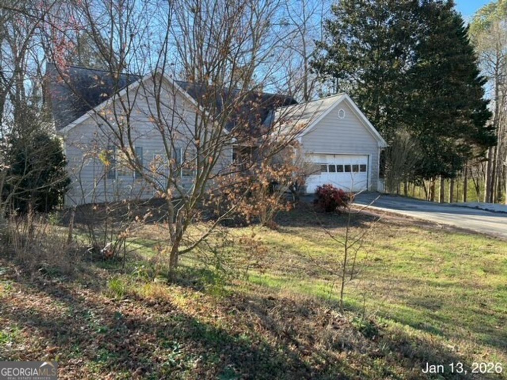 Photo of 470 Yearling Drive, Loganville, GA 30052 (MLS # 10688979)