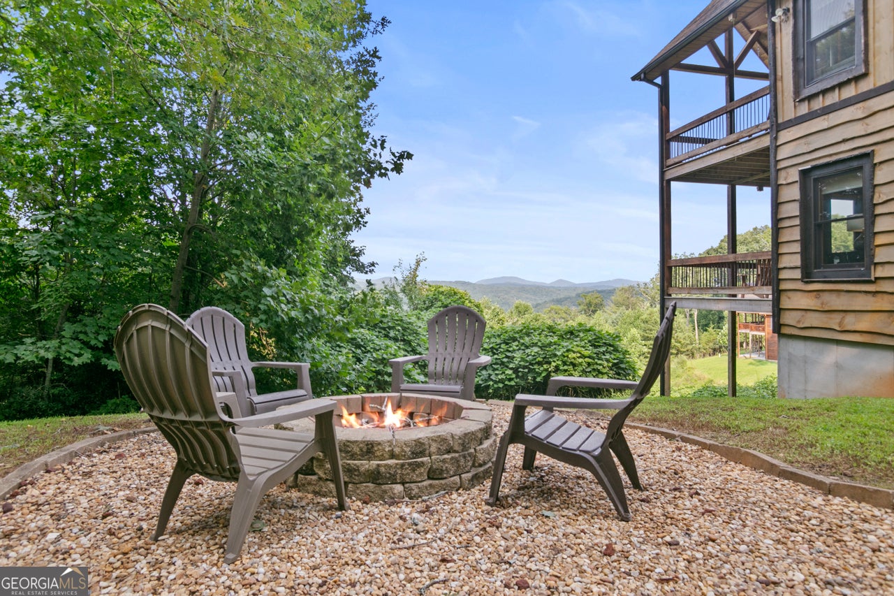 231 Kyle Rd, Blue Ridge, GA, 30513, USA, 3 Bedrooms Bedrooms, ,5 BathroomsBathrooms,Residential,Active,231 Kyle Rd,10817536