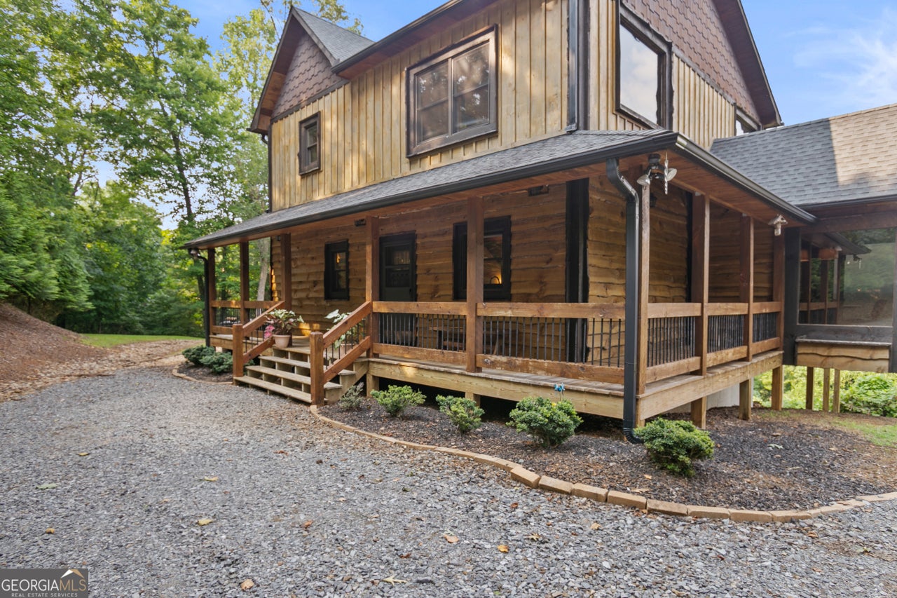 231 Kyle Rd, Blue Ridge, GA, 30513, USA, 3 Bedrooms Bedrooms, ,5 BathroomsBathrooms,Residential,Active,231 Kyle Rd,10817536