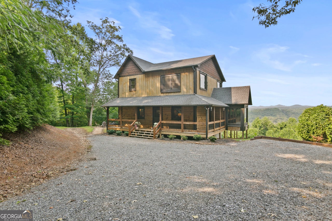 231 Kyle Rd, Blue Ridge, GA, 30513, USA, 3 Bedrooms Bedrooms, ,5 BathroomsBathrooms,Residential,Active,231 Kyle Rd,10817536