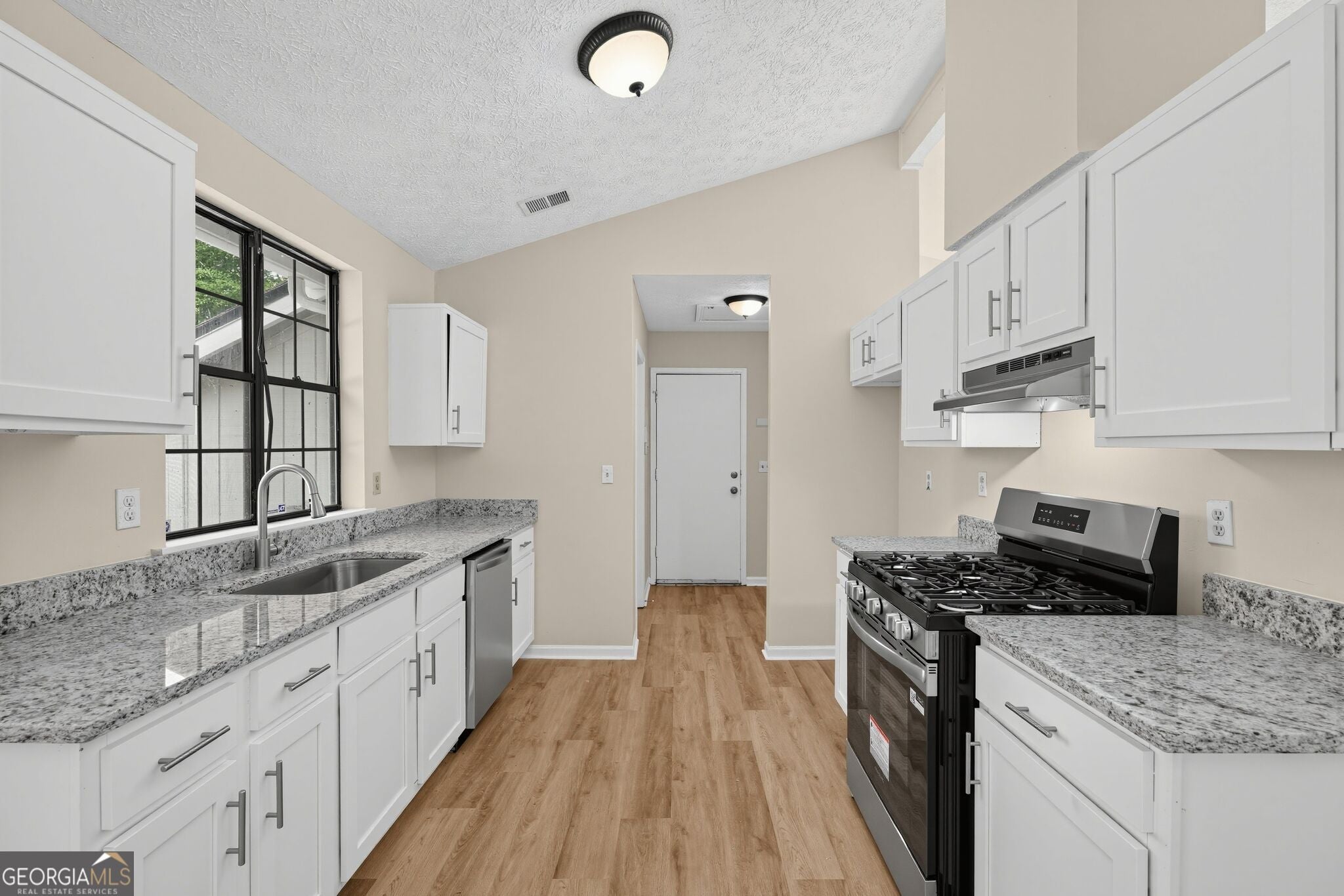 287 Peachtree DR