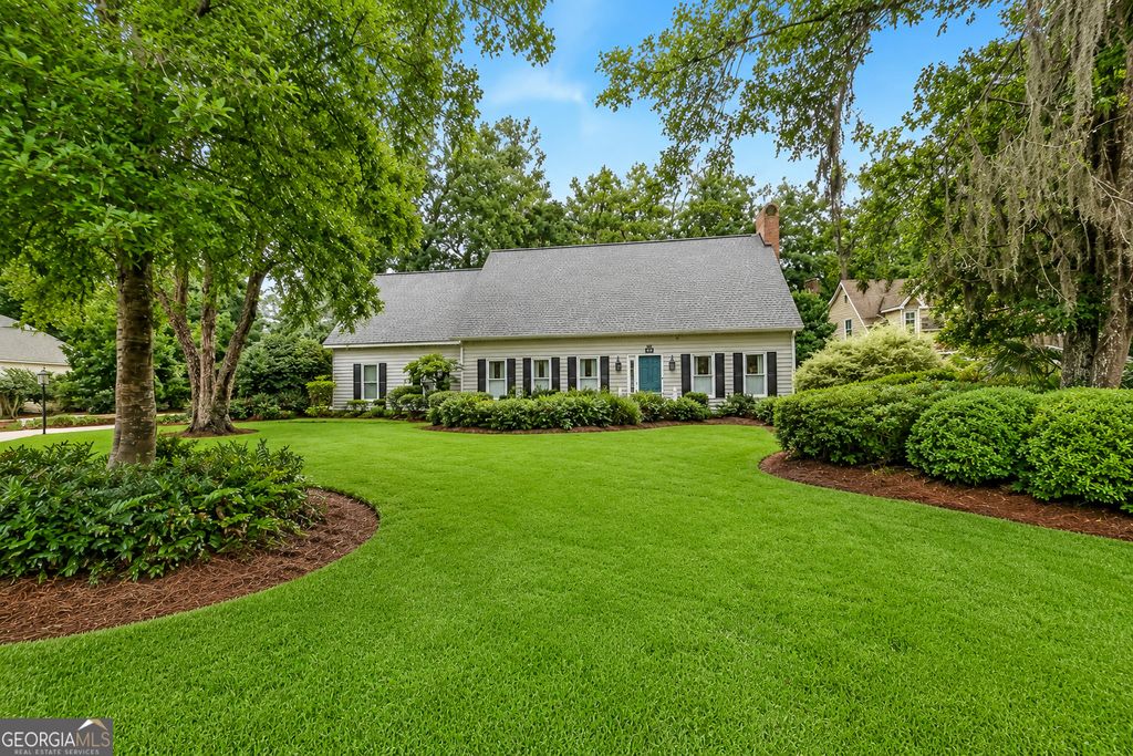 Photo of 145 Dunbarton Drive, St Simons Island, GA 31522 (MLS # 10776322)