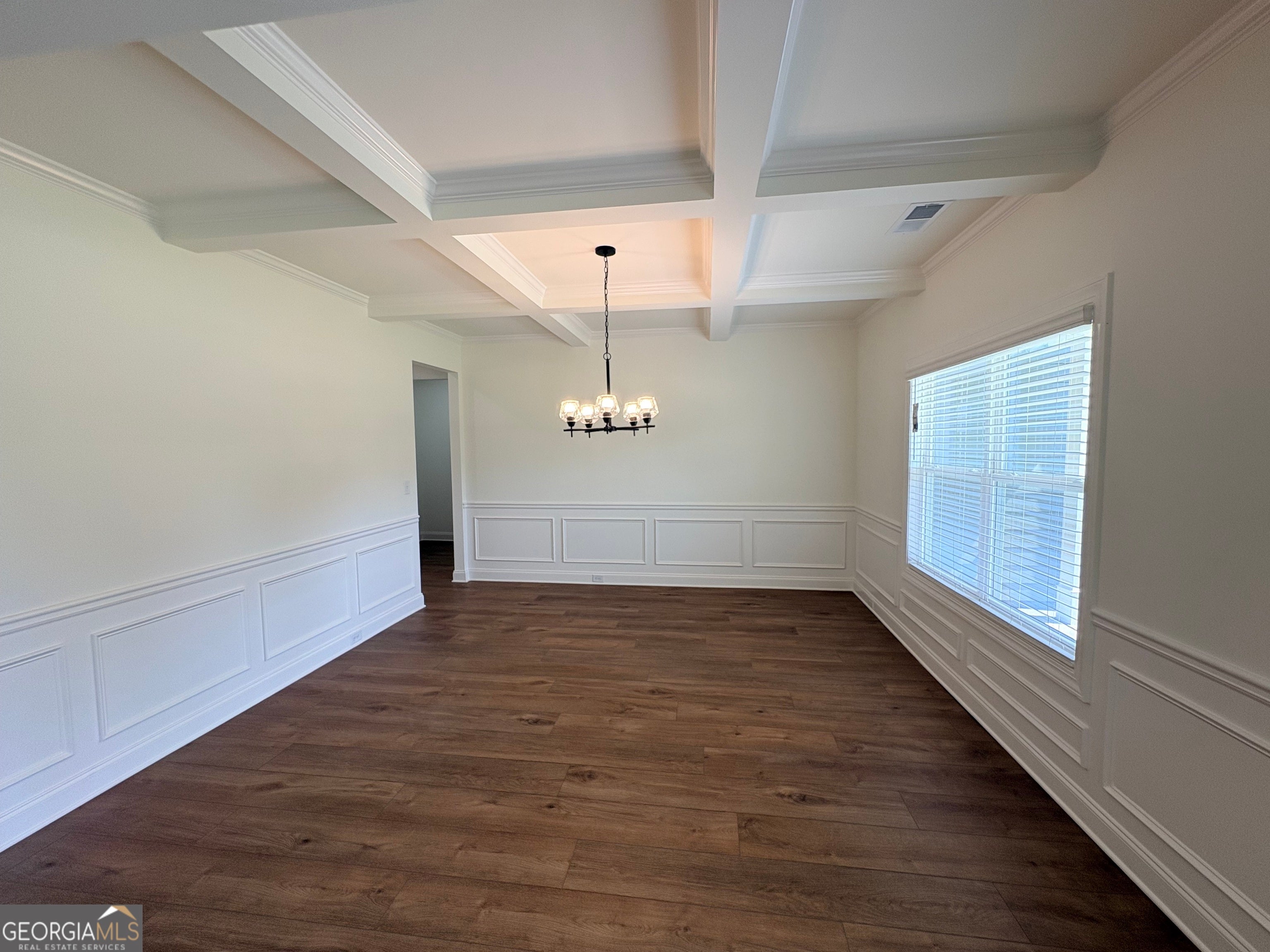 144 Tattersall WAY 5-103
