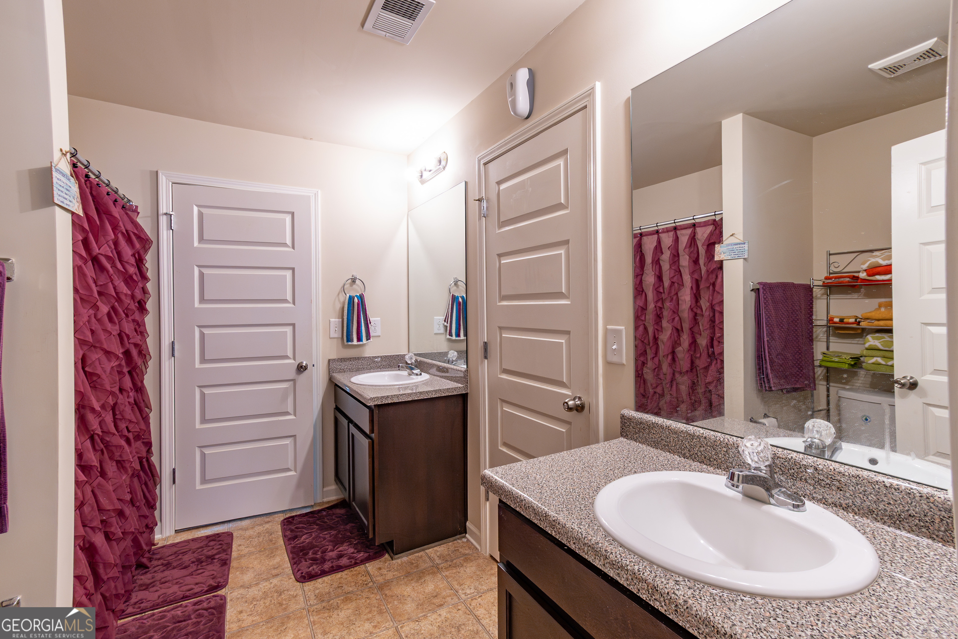 Riverdale, Georgia 30296, United States, 4 Bedrooms Bedrooms, ,3 BathroomsBathrooms,Residential,Active,44522