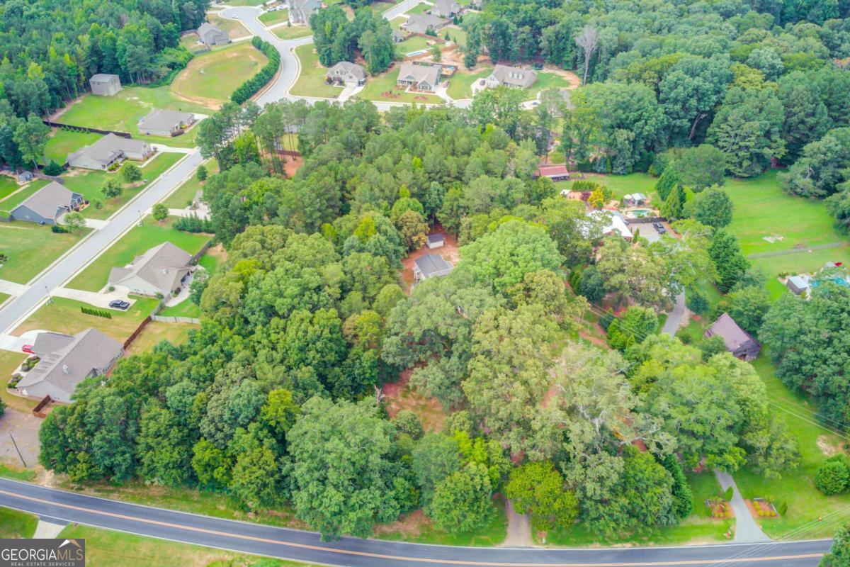 305 Punkin Junction RD