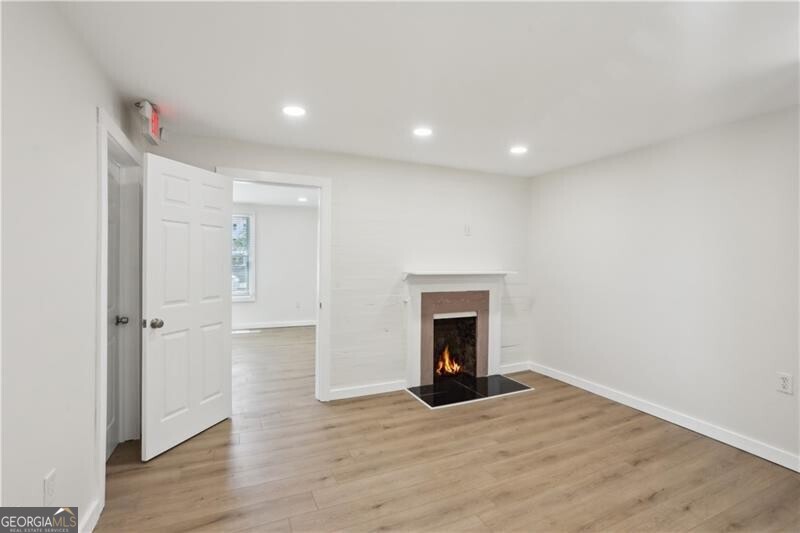 None - Commercial Lease