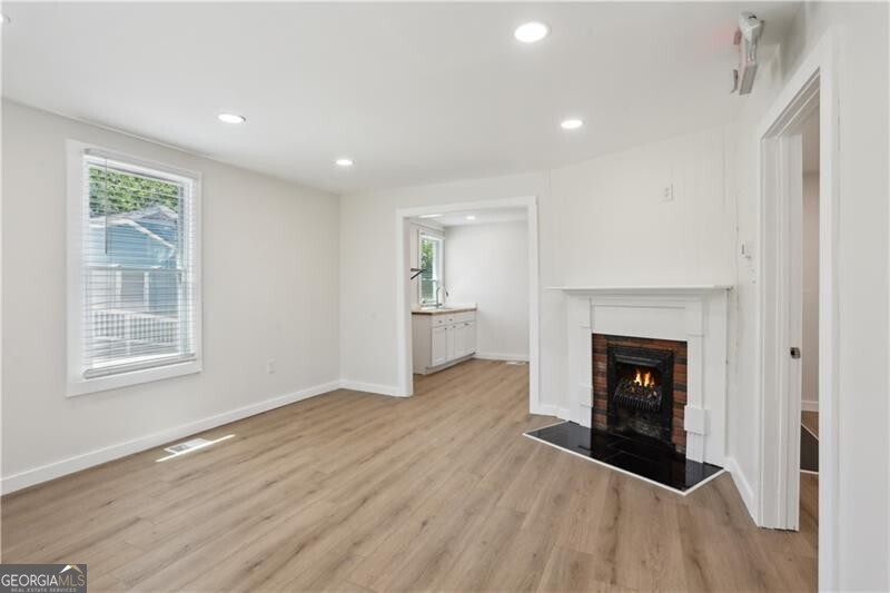 None - Commercial Lease