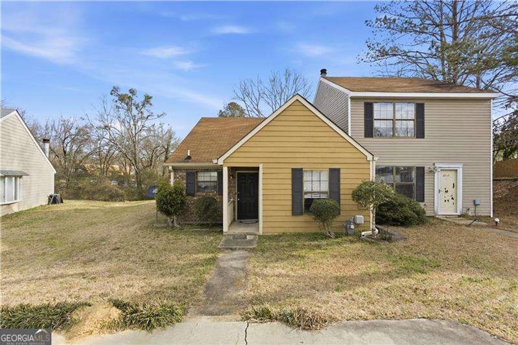 Photo of 8811 W Chase Drive, Douglasville, GA 30134 (MLS # 10684468)