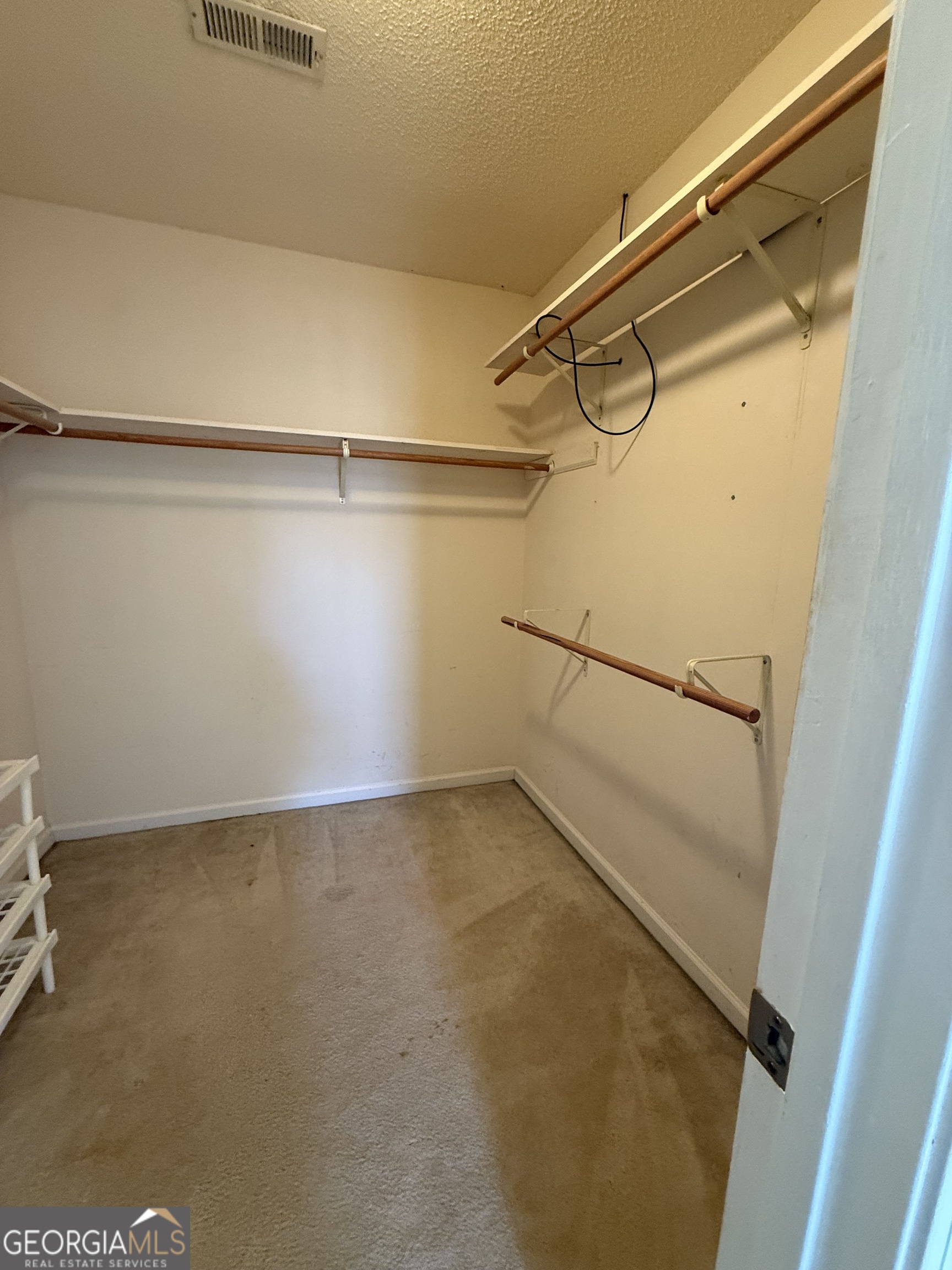 WOODSTREAM - Residential