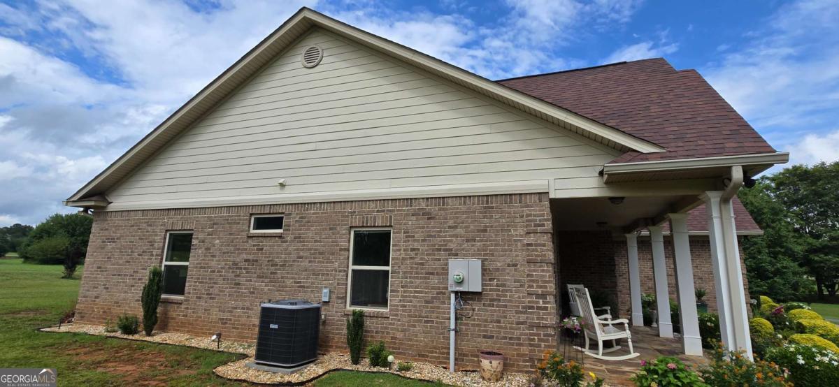 305 Maxwell DR