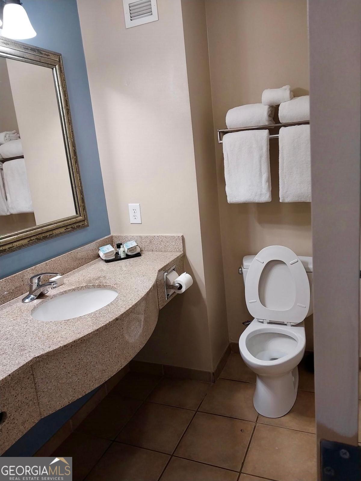 930 Lake Oconee PKWY