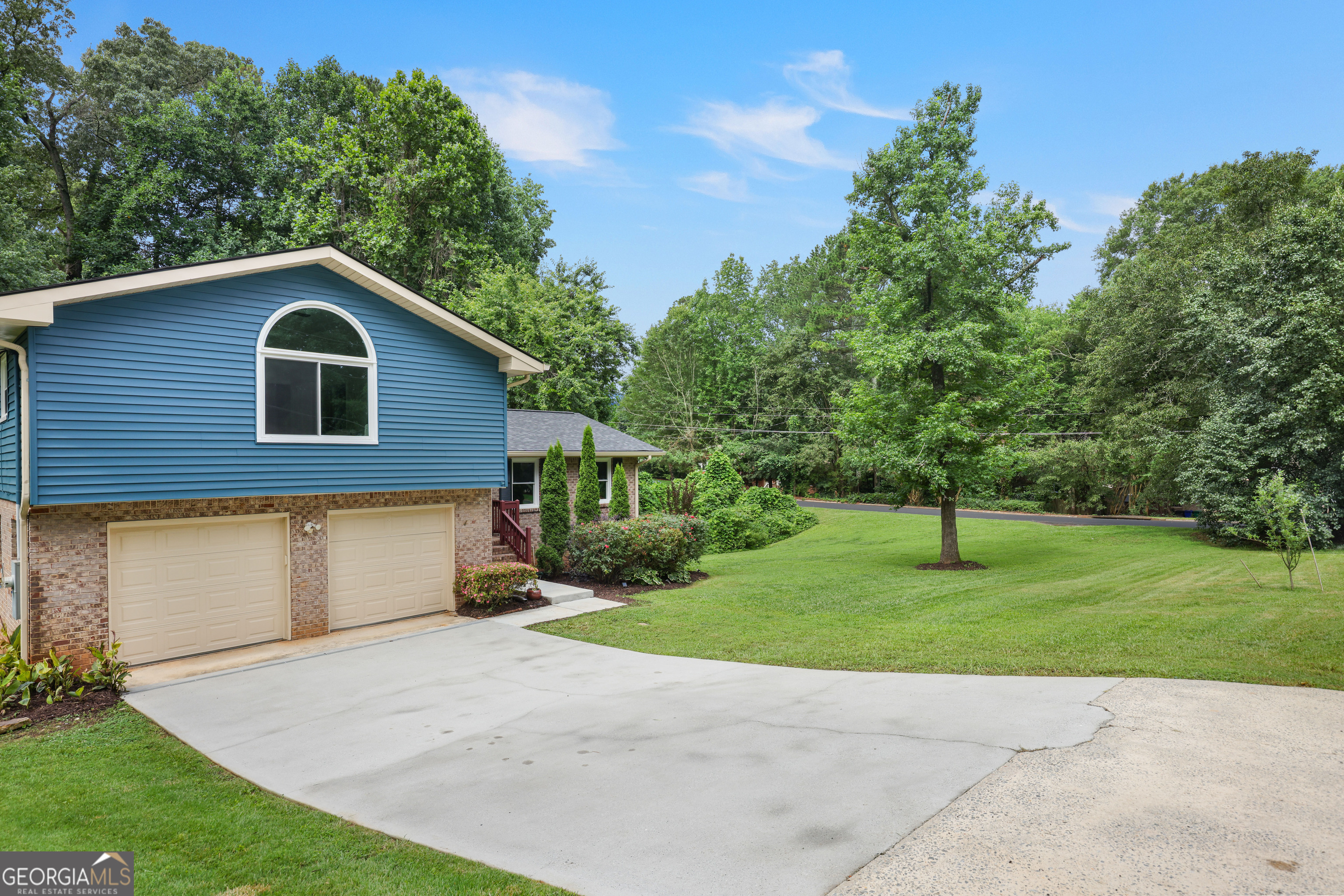 4345 Tucker North DR