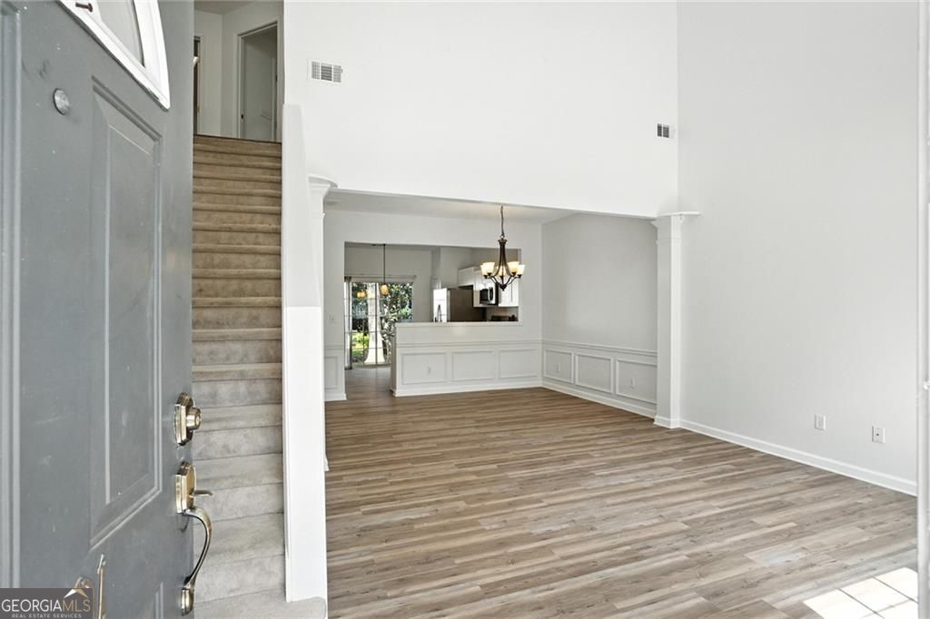 5501 Falling Water TER
