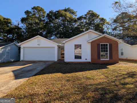 Photo of 148 Lake Terrace, McDonough, GA 30253 (MLS # 10639710)