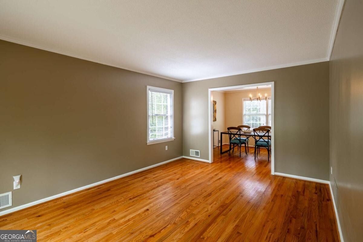 140 Rollingwood DR