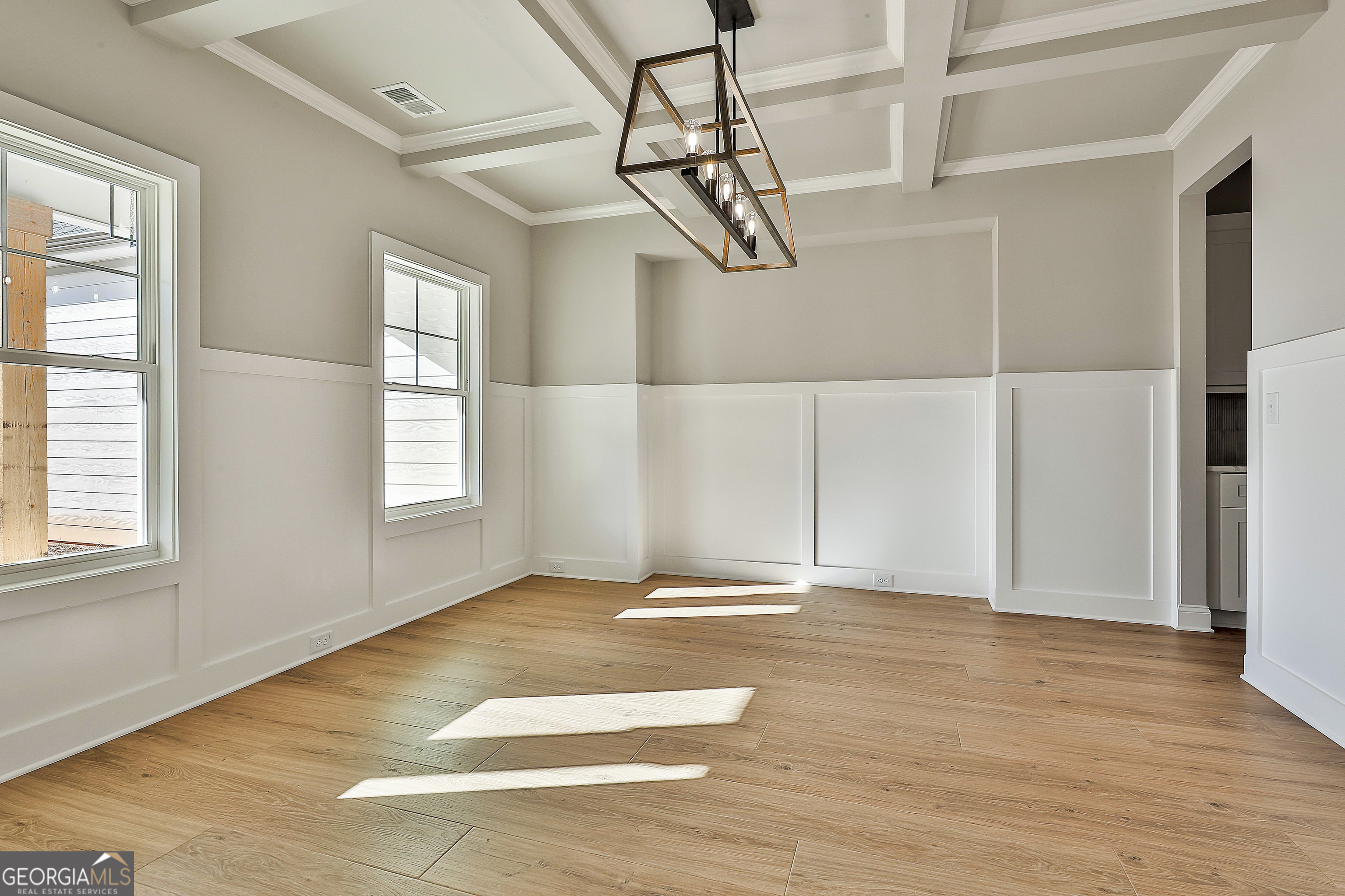 174 Tattersall WAY 5-100