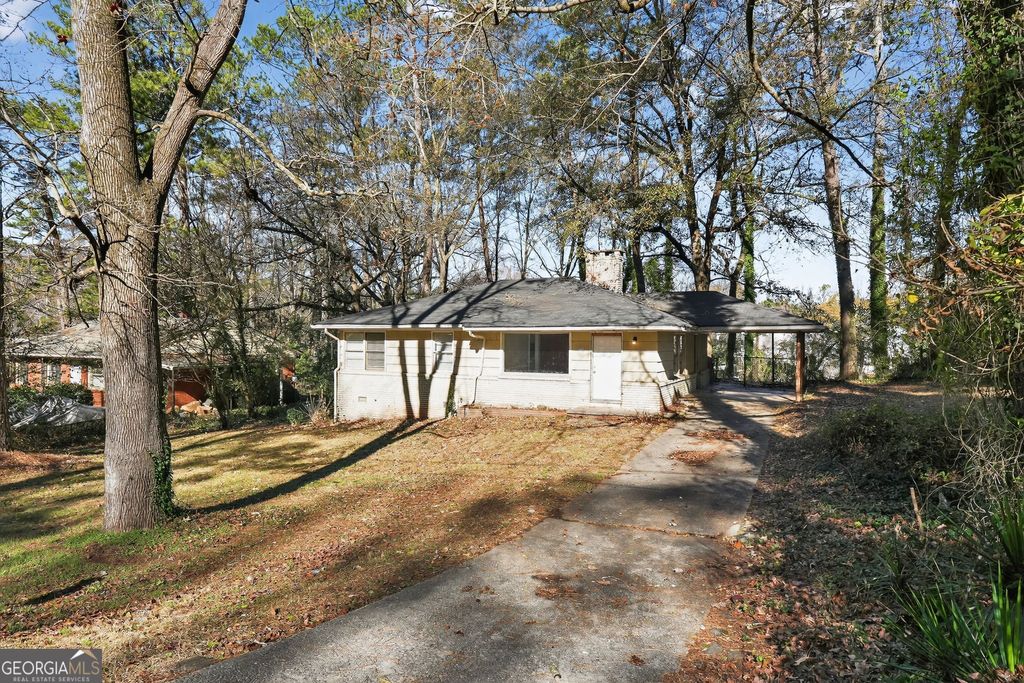 Photo of 2712 Amelia Avenue, Decatur, GA 30032 (MLS # 10662888)