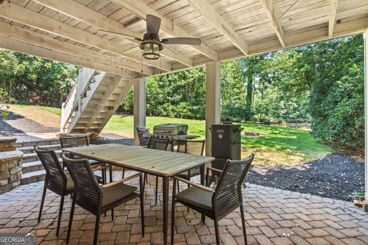 3201 Lakeridge DR SE