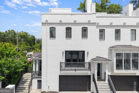 Photo of 3667 Peachtree Road NE #1, Atlanta, GA 30319 (MLS # 10778990)