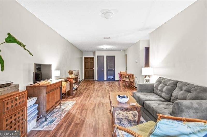 Atlanta, Georgia 30341, United States, 1 Bedroom Bedrooms, ,1 BathroomBathrooms,Residential,Active,83957