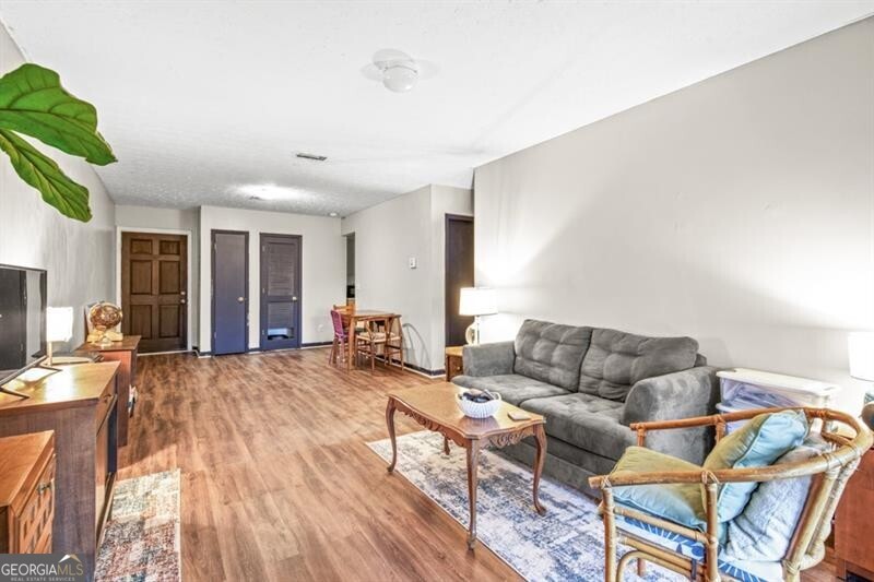 Atlanta, Georgia 30341, United States, 1 Bedroom Bedrooms, ,1 BathroomBathrooms,Residential,Active,83957