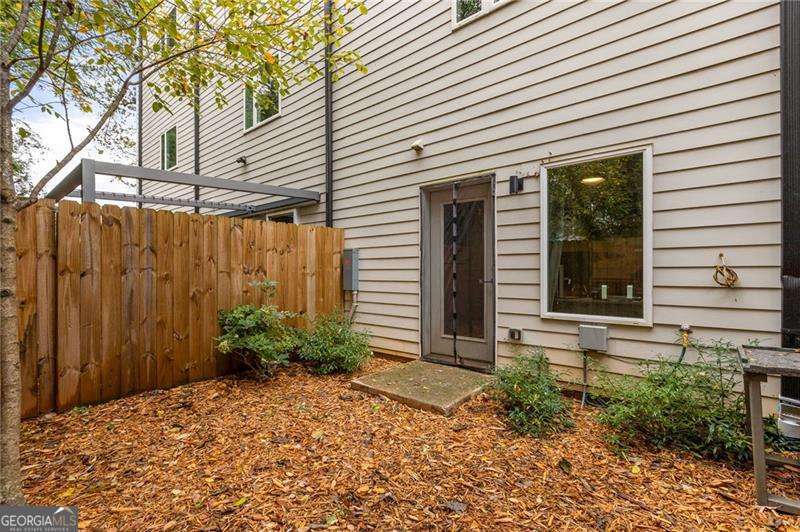 Walker Place - Residential