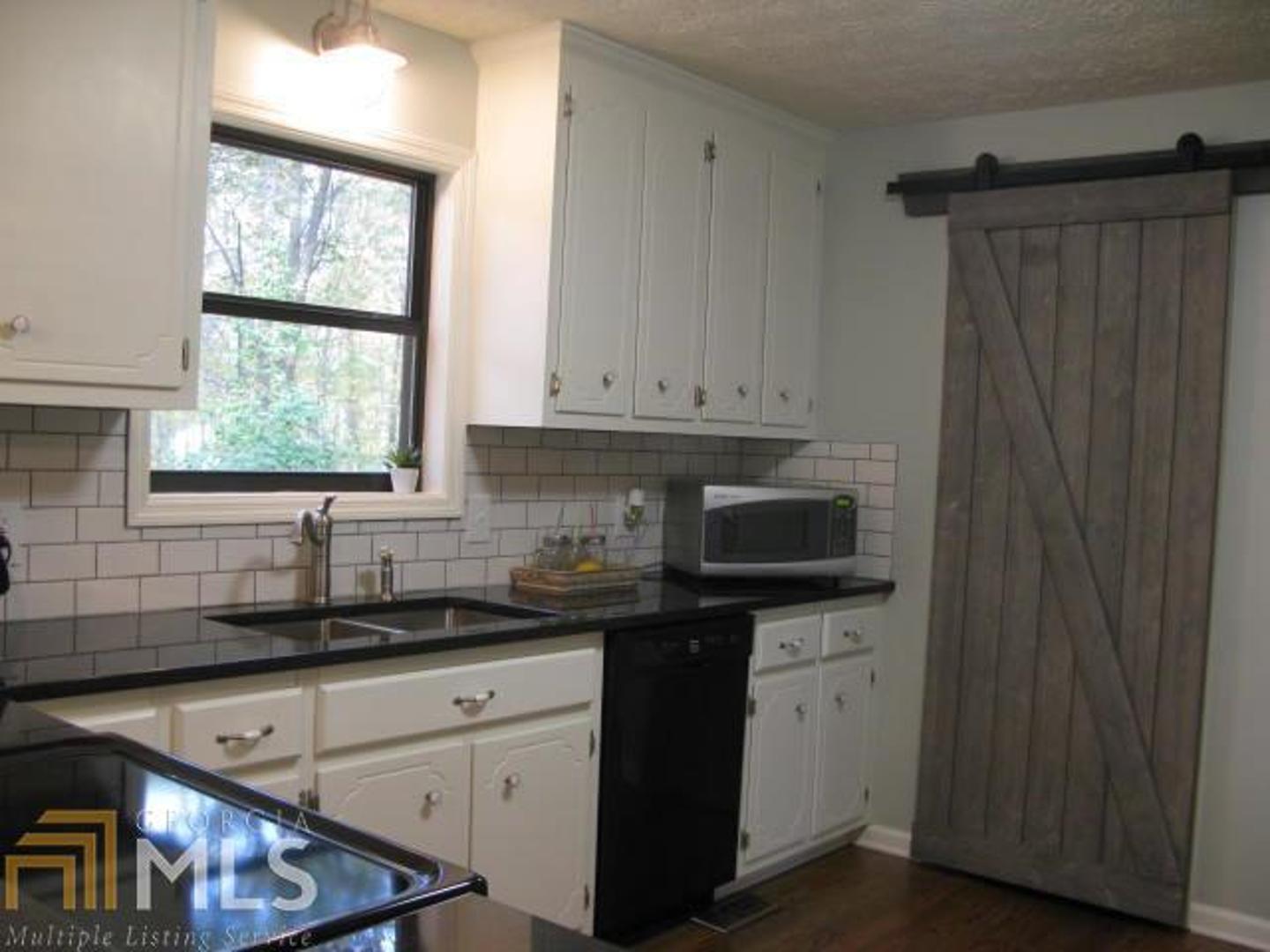 Allatoona Shores - Residential