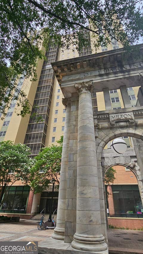 Photo of 300 W Peachtree St 23 ST E, Atlanta, GA 30332 (MLS # 10820492)