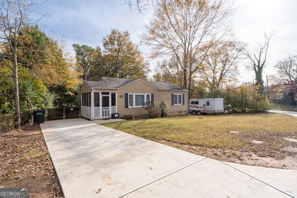 Hamby Acres - Residential Lease