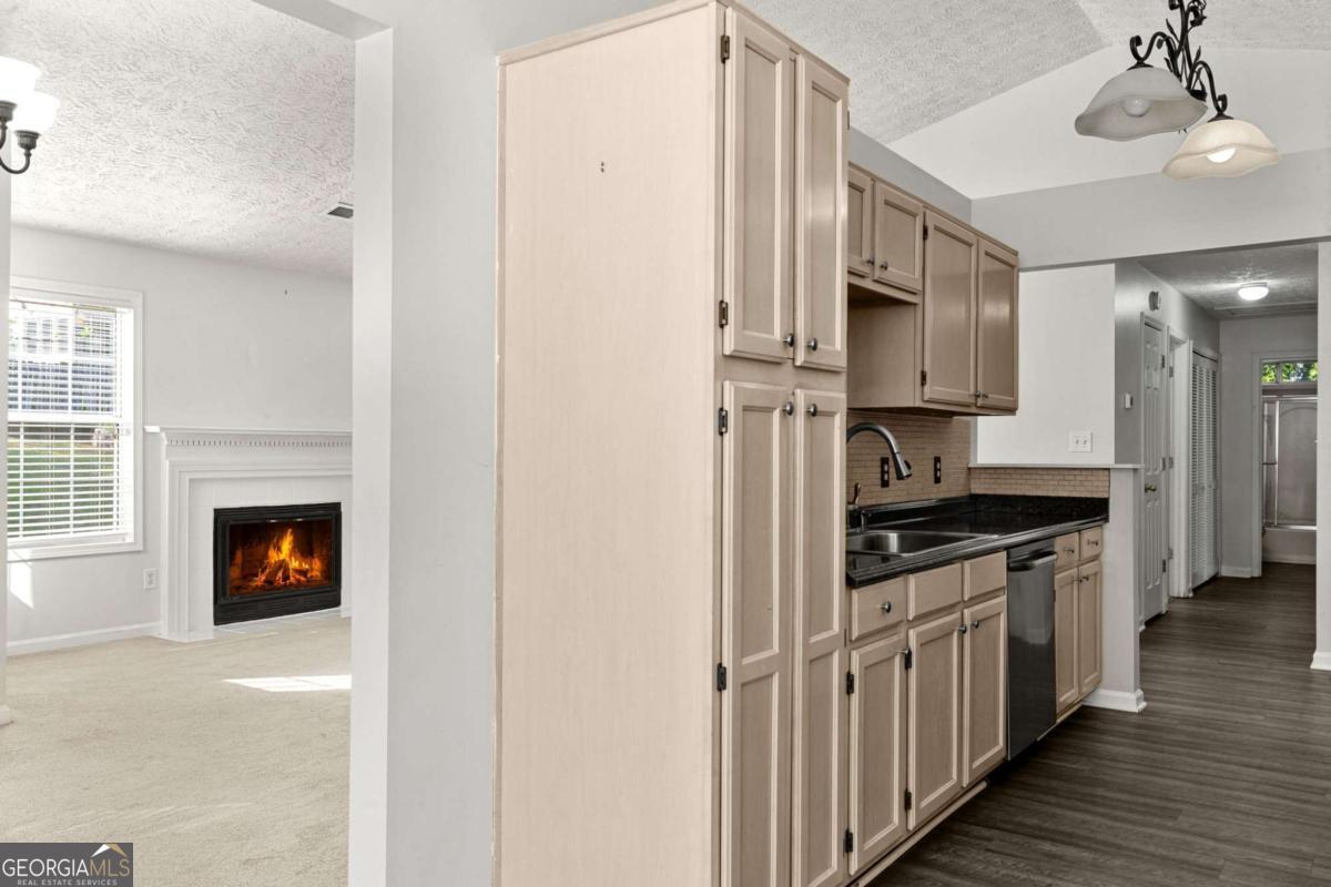 Woodstock, Georgia 30188, United States, 3 Bedrooms Bedrooms, ,2 BathroomsBathrooms,Residential,Active,110073