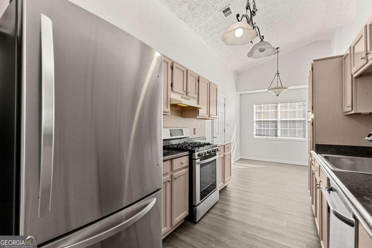 Woodstock, Georgia 30188, United States, 3 Bedrooms Bedrooms, ,2 BathroomsBathrooms,Residential,Active,110073