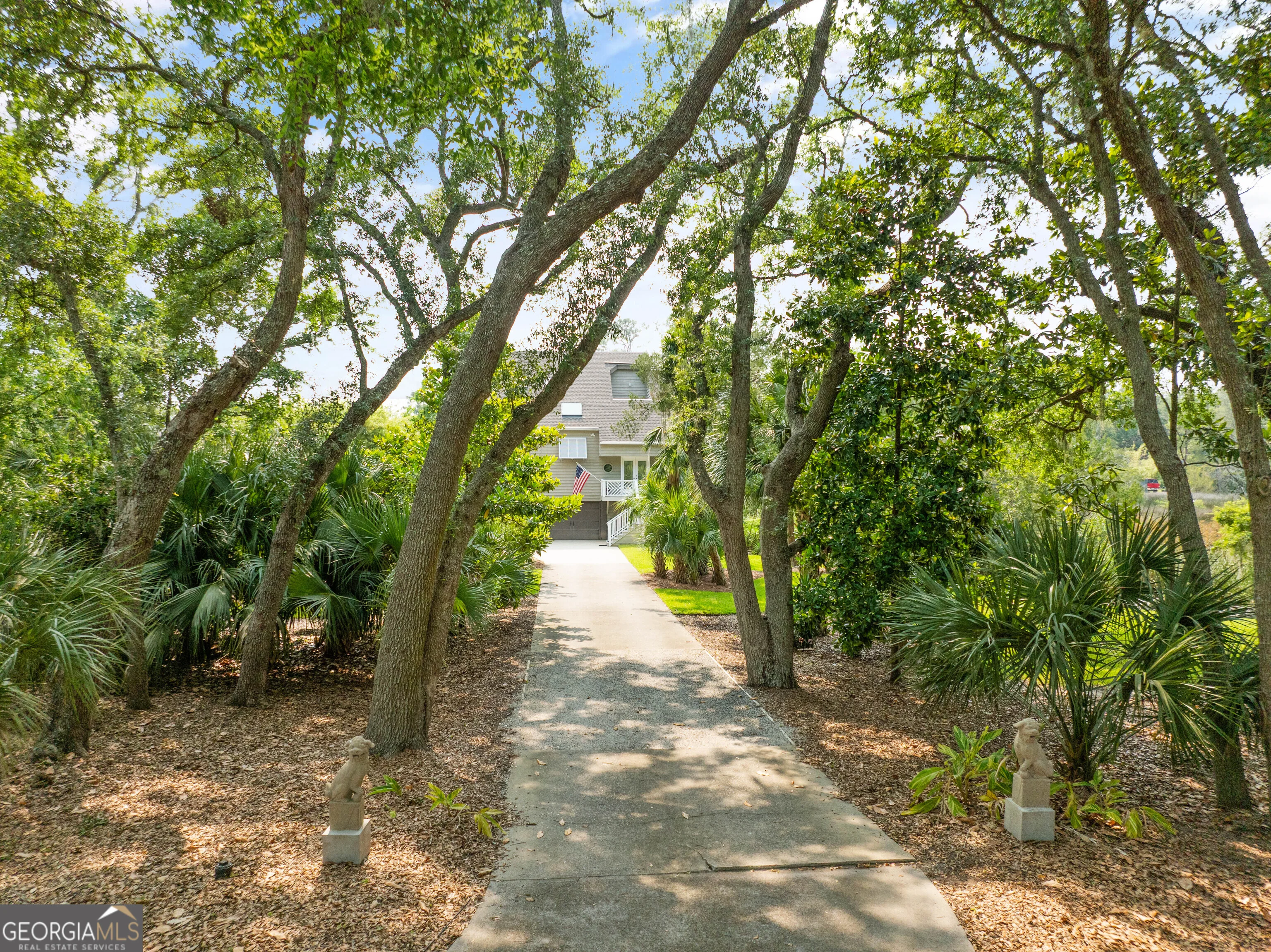 207 Military Road