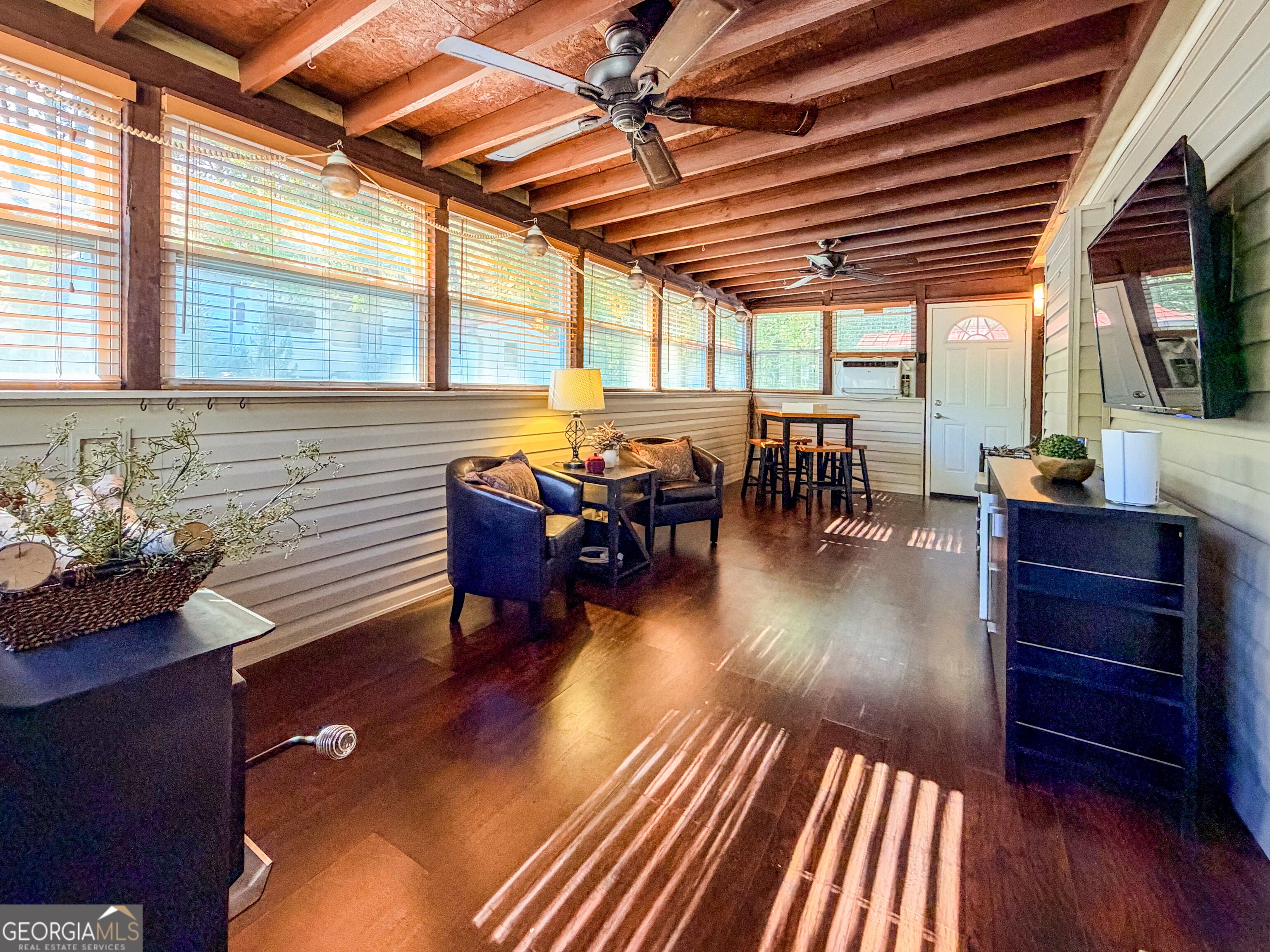 340 Leisure Acres DR