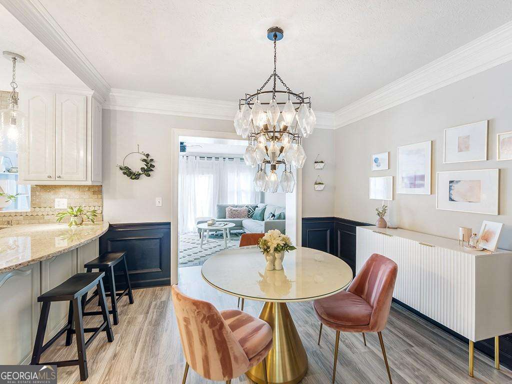 Saint Charles Square - Residential