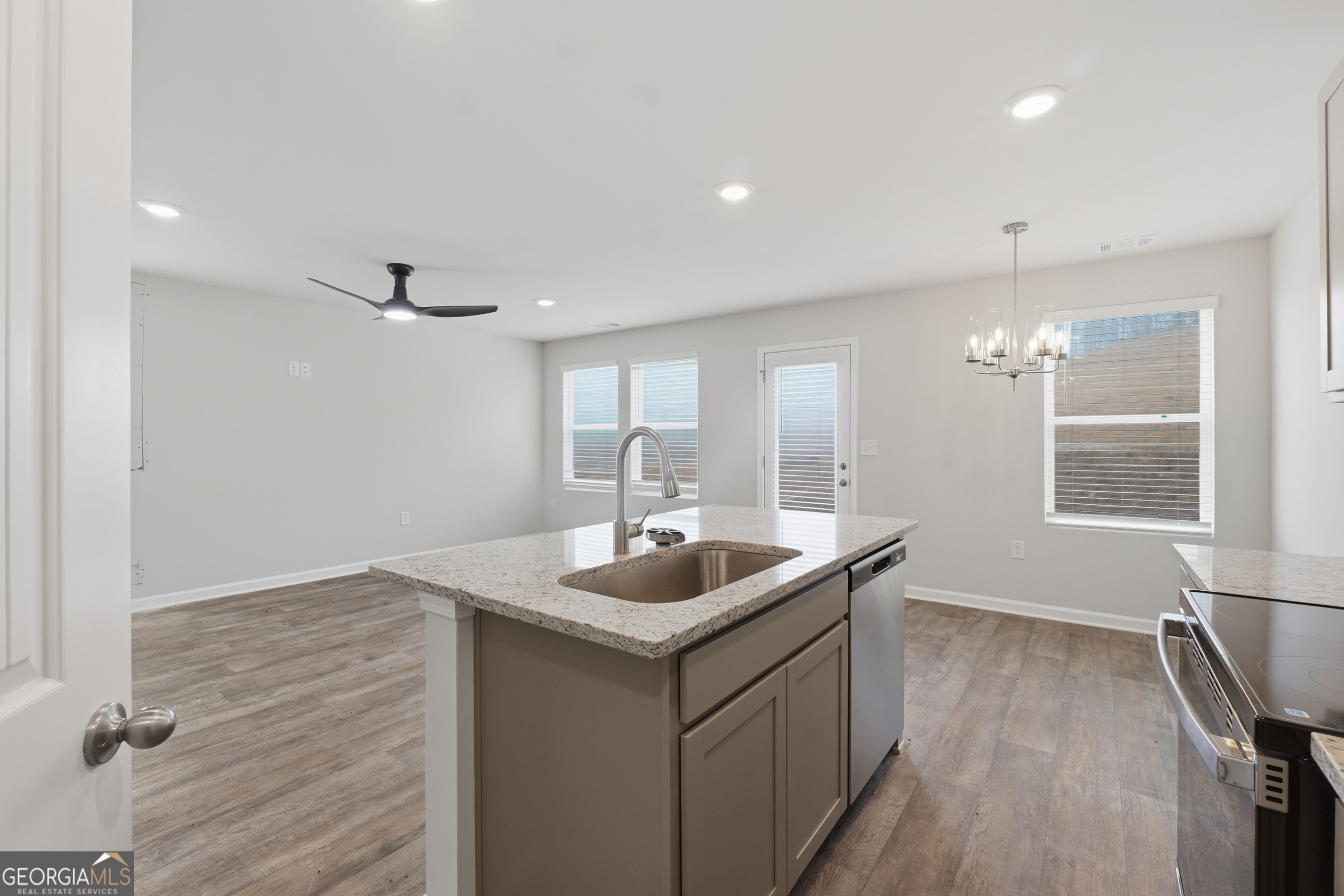 220 Norchester AVE
