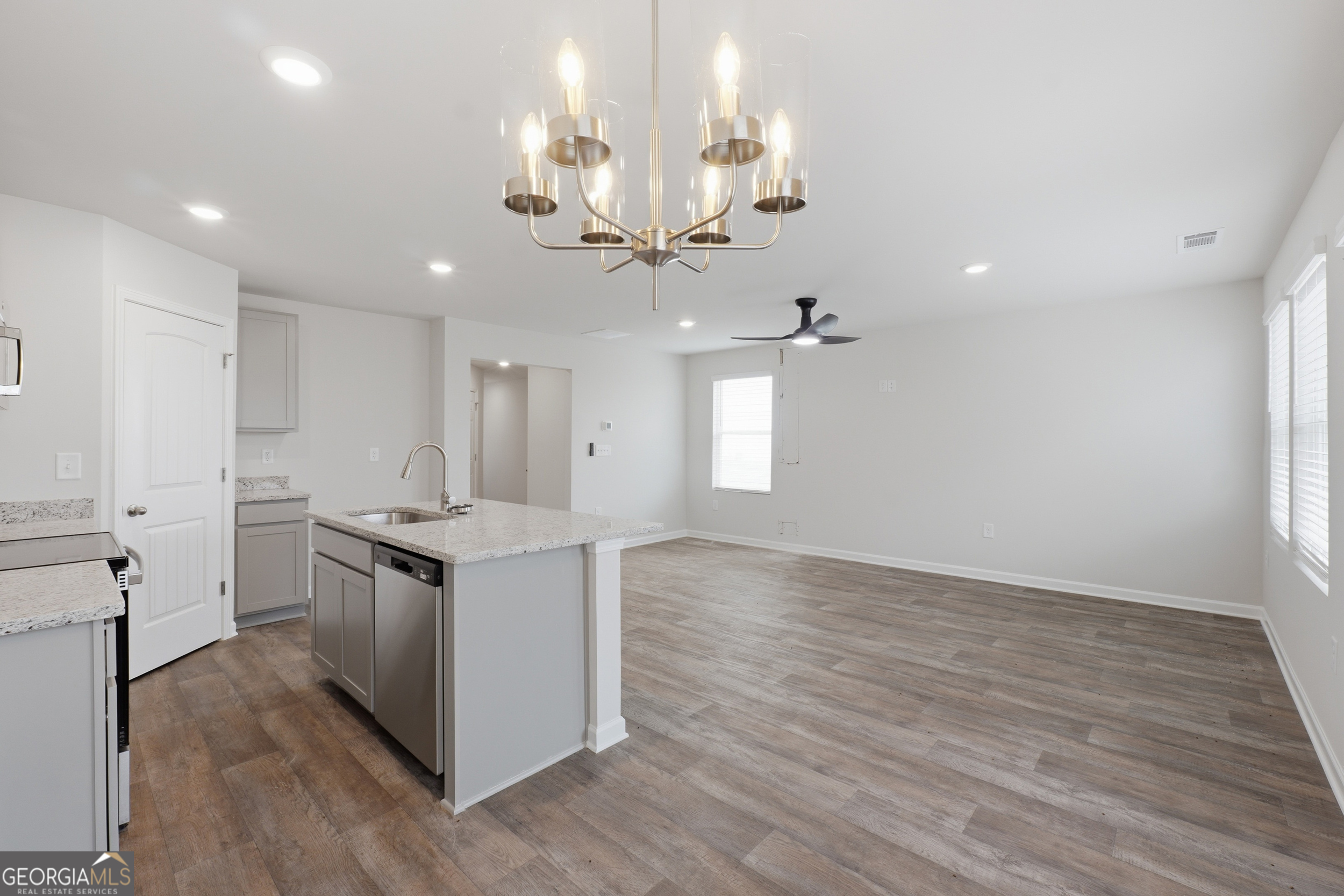 220 Norchester AVE