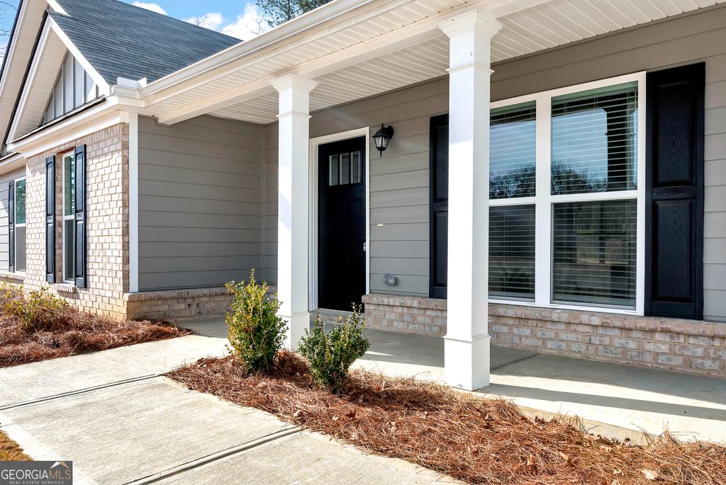 Photo of 116 Windrow Trail, Statham, GA 30666 (MLS # 10659866)