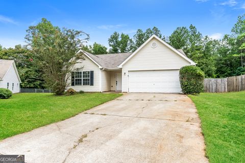 Photo of 125 Kendall Lane, Covington, GA 30014 (MLS # 10616024)