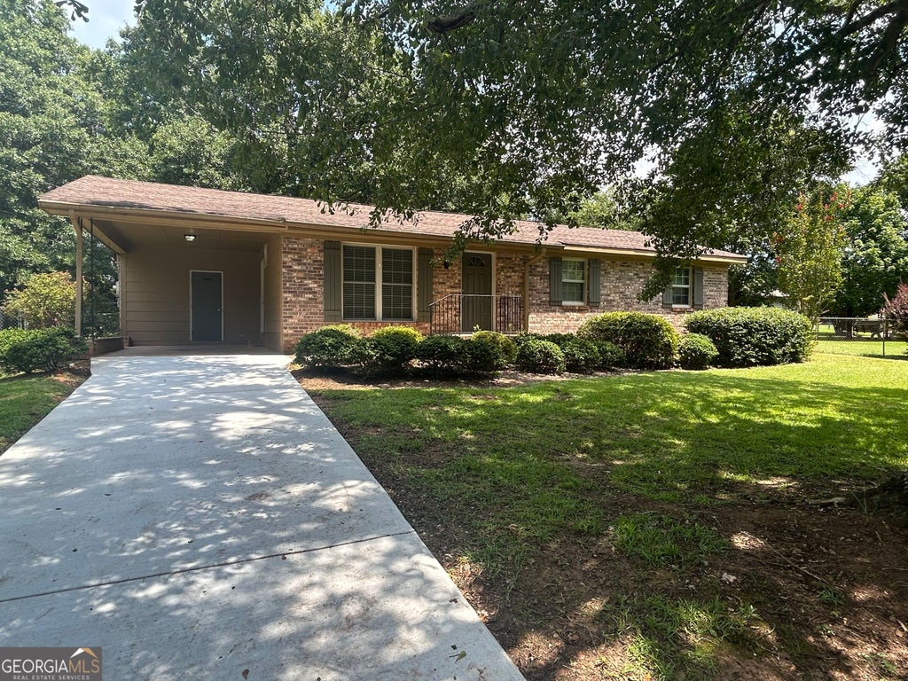 Photo of 1020 Tuxedo Lane, Watkinsville, GA 30677 (MLS # 10827487)