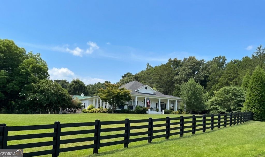 Photo of 501 Billy Pyle Road SW, Rome, GA 30165 (MLS # 10725895)